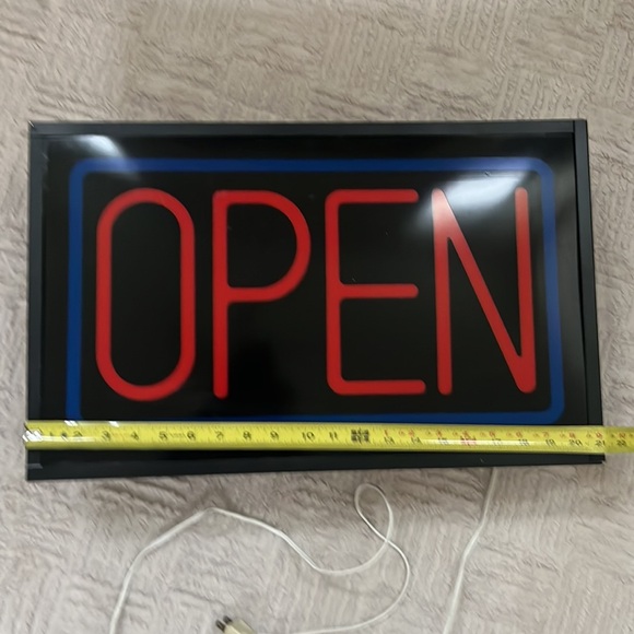 Vintage OPEN light up sign, approx 21”x13”x4.5” - Picture 9 of 16